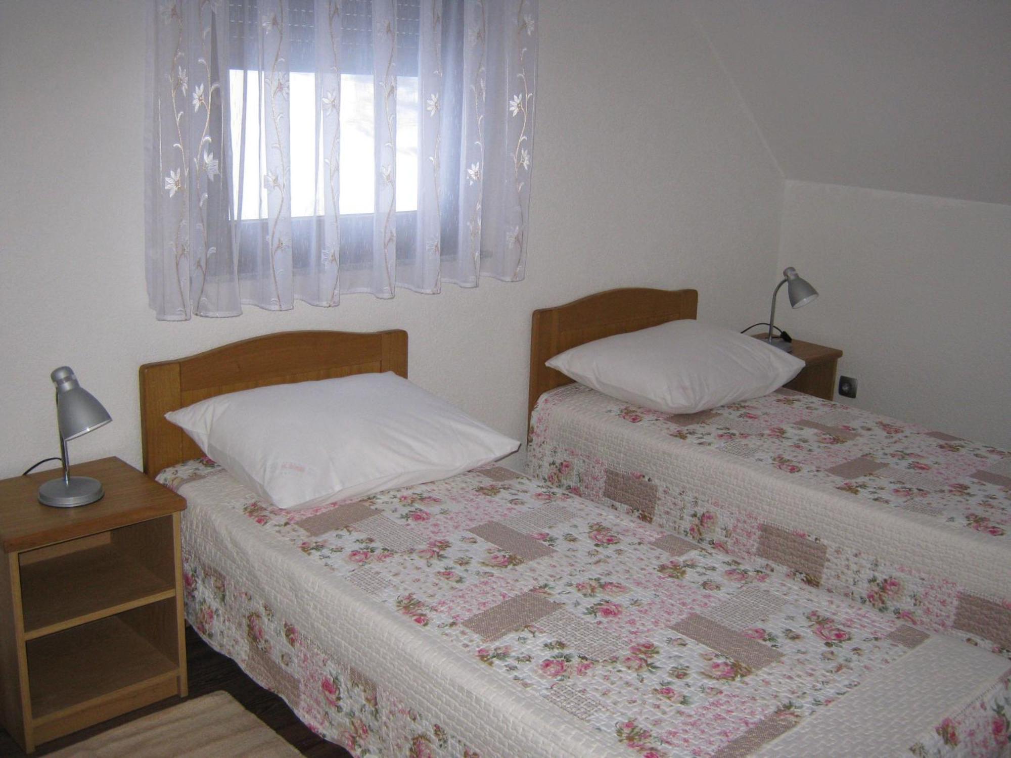 Apartments Sven Apartmán *