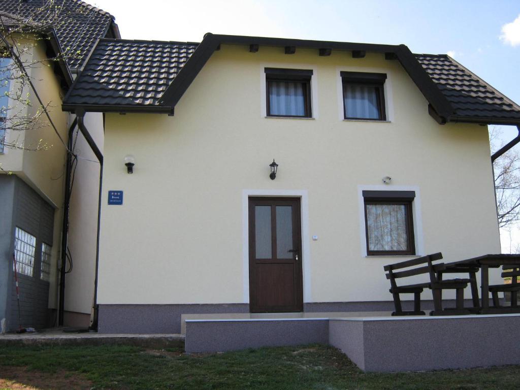 Apartments Sven * Rastovaca